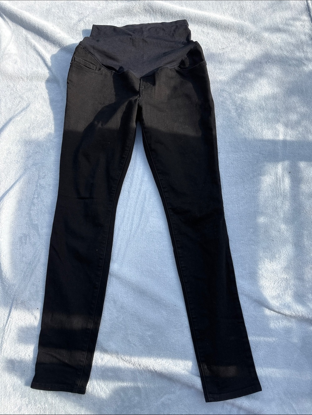 Old Navy Black Maternity Jeggings with Stretch Waistband